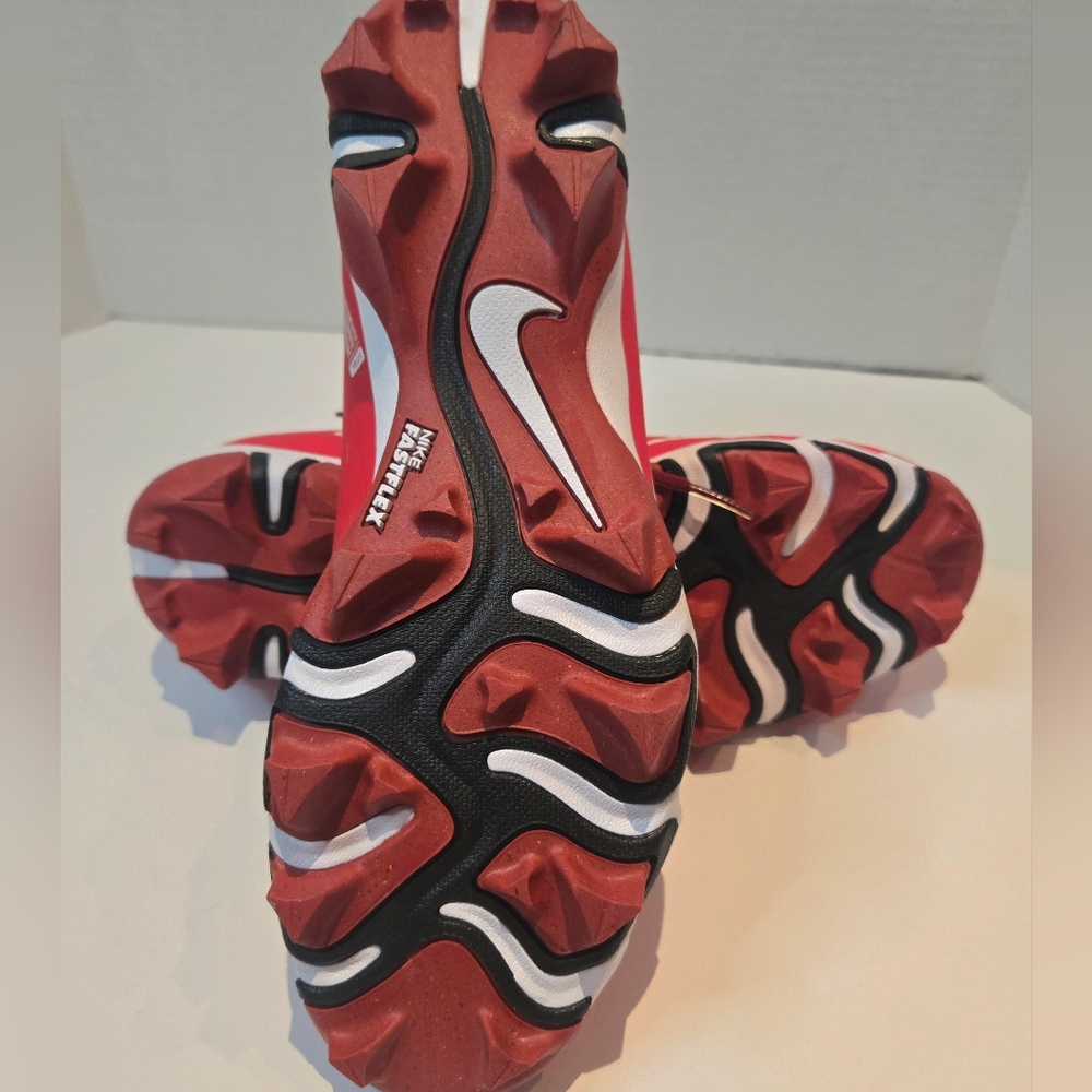 Nike Womens' Red Hyperdiamond 4 Softball Cleats NEW - Picture 7 of 7